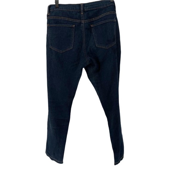 Forever 21 set of two blue medium wash and dark wash skinny jeans size 30 or 10 - Picture 2 of 11